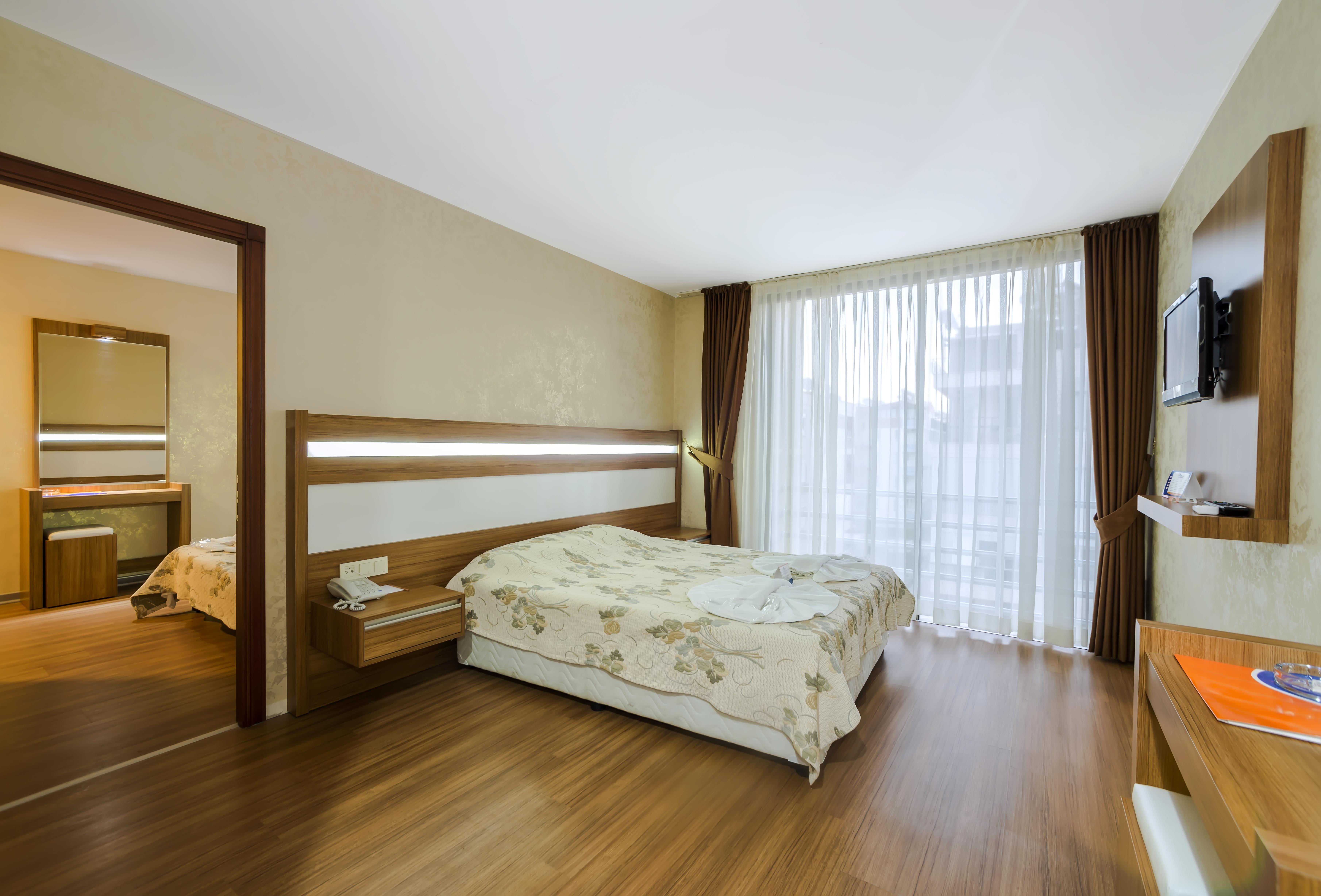 Santa Marina Hotel Antalya Kültér fotó