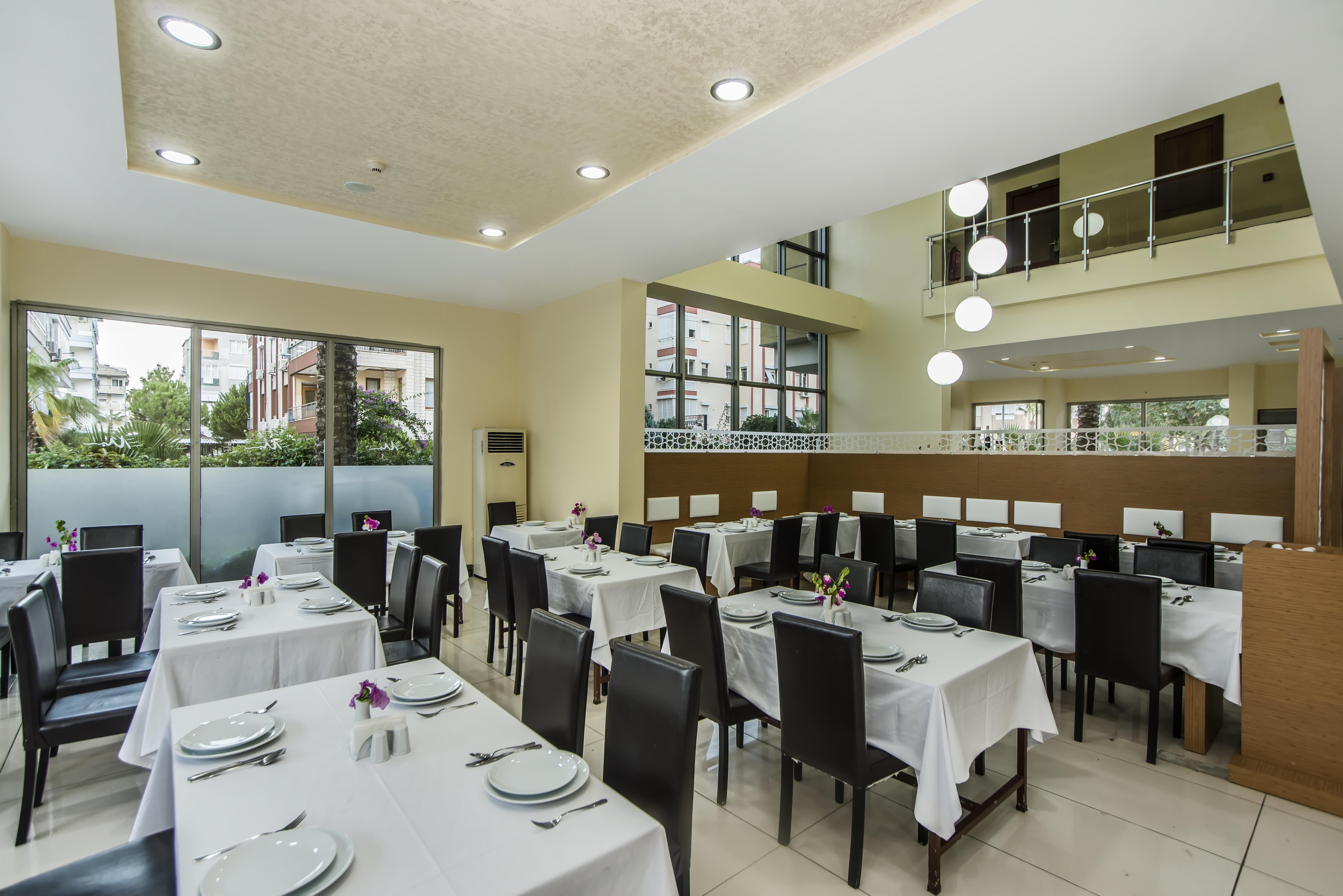 Santa Marina Hotel Antalya Kültér fotó
