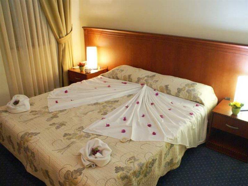 Santa Marina Hotel Antalya Kültér fotó