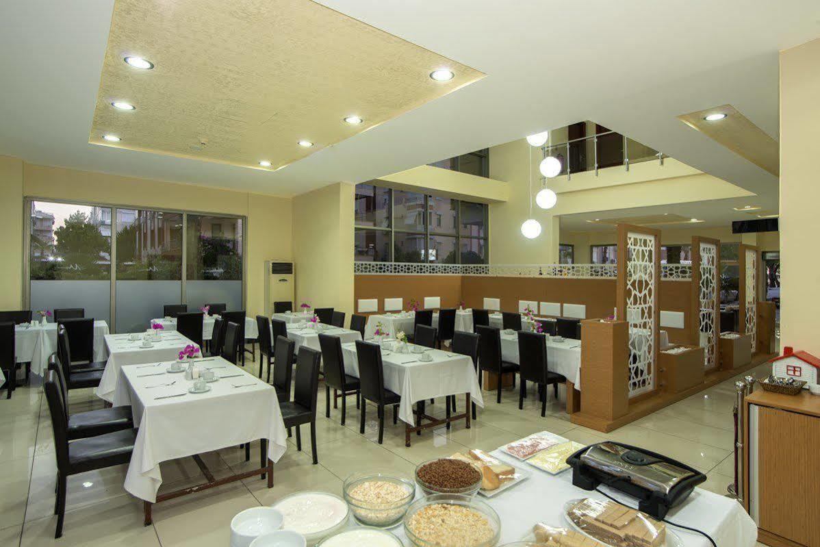 Santa Marina Hotel Antalya Kültér fotó